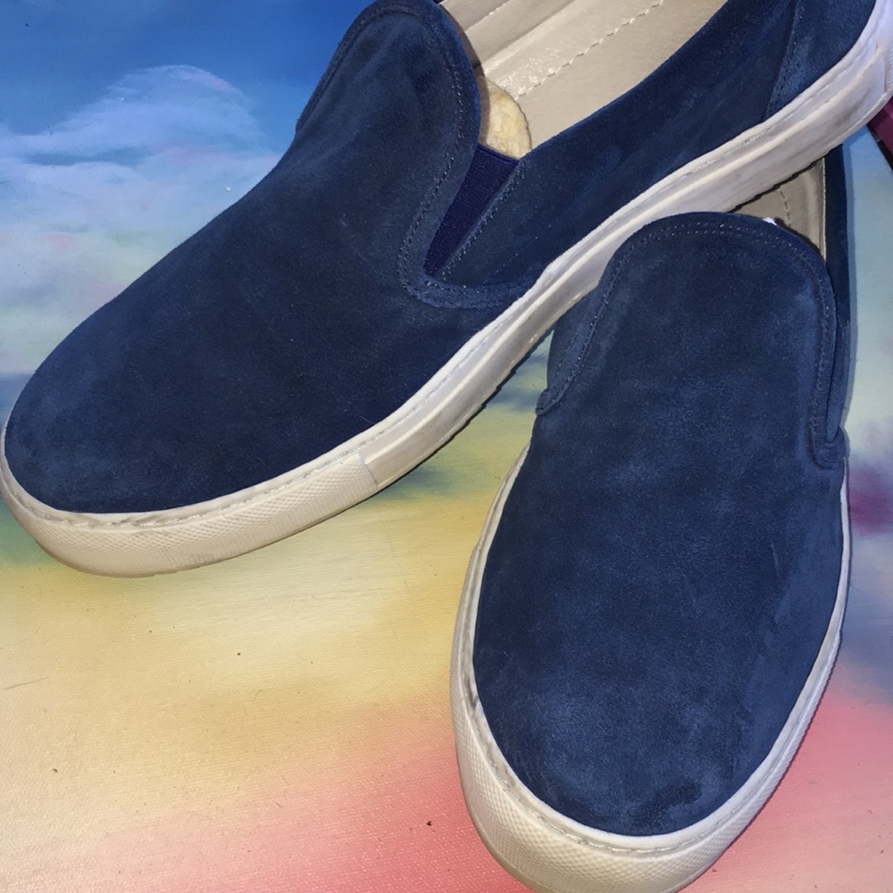 Bugatchi Size 11 Blue Suede Loafers. Made in Italy